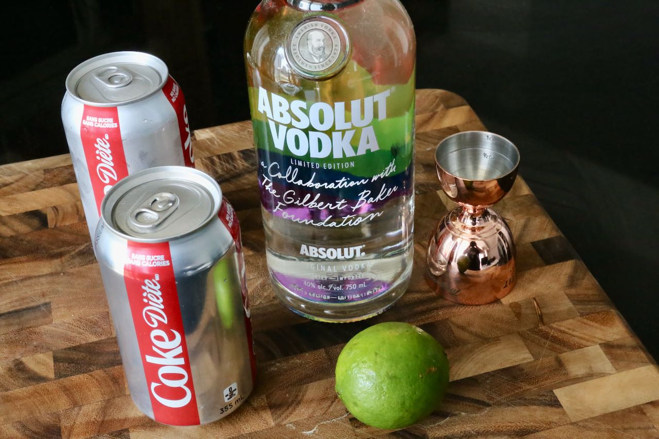 Easy Vodka and Coke Cocktail Drink Recipe dobbernationLOVES
