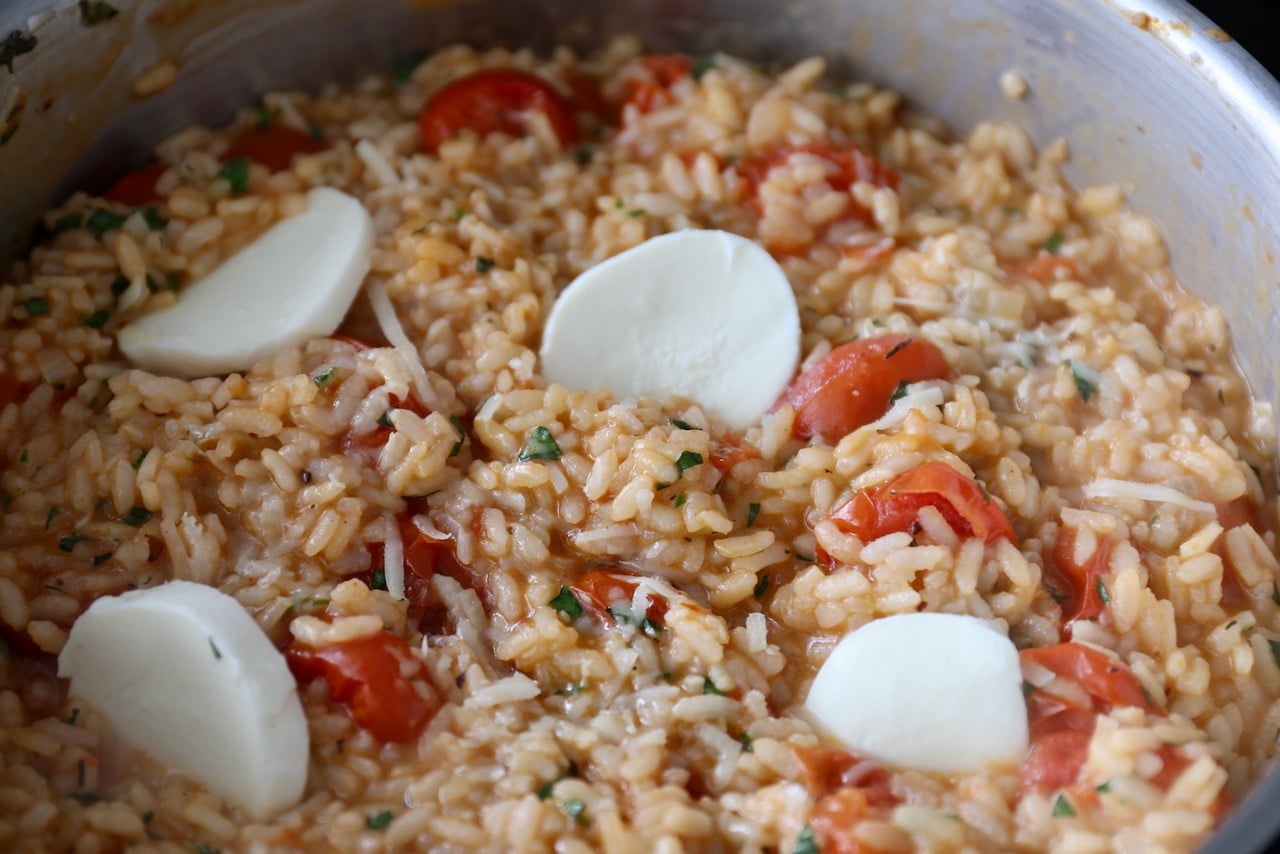 Roasted Tomato and Mozzarella Caprese Risotto Recipe