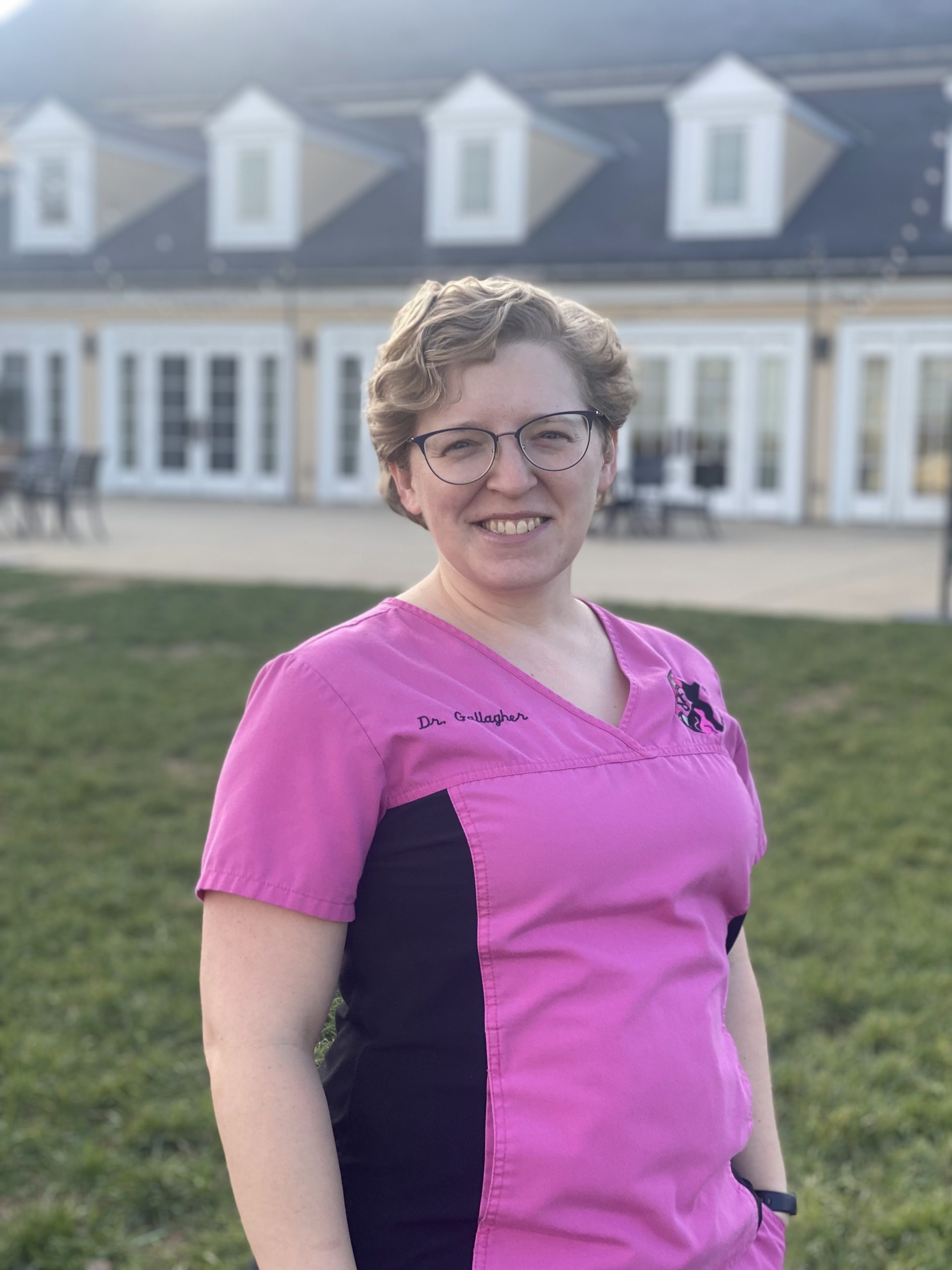 Dr. Lauren Gallagher All Four Paws Veterinary Relief Veterinary