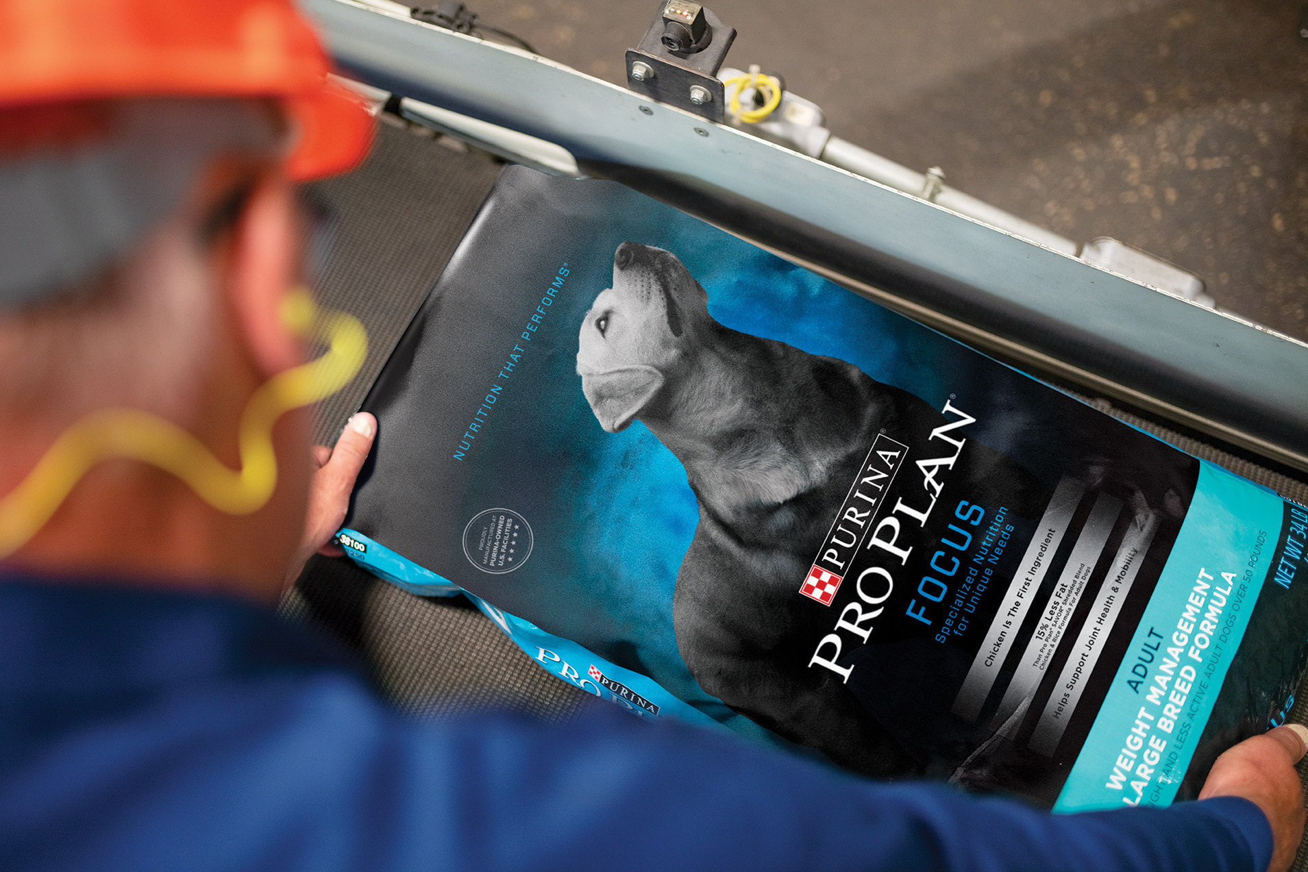 PURINA TO INVEST IN US PET FOOD FACTORY Supermarket News