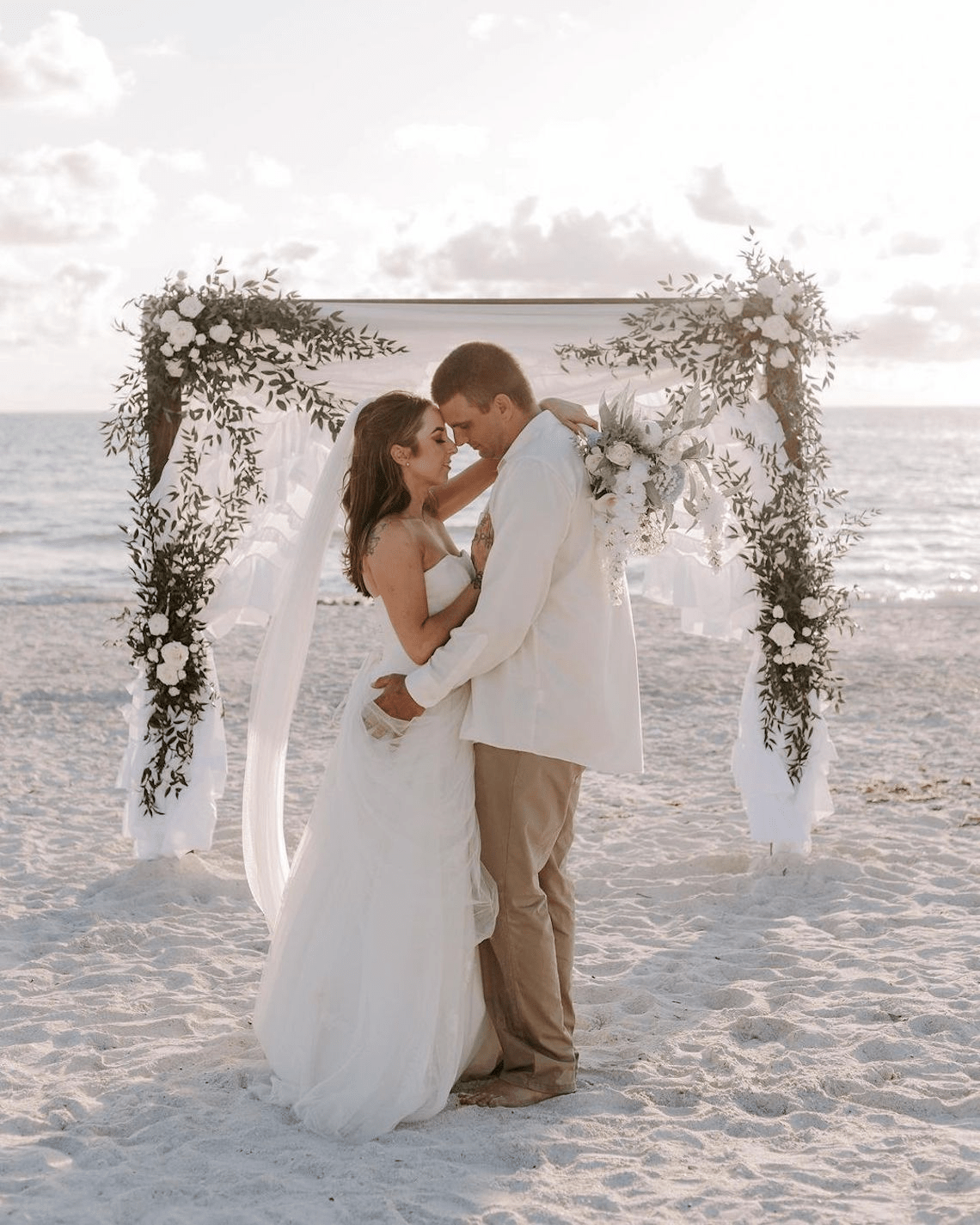 The 13 Best Places to Buy Wedding Decorations Online