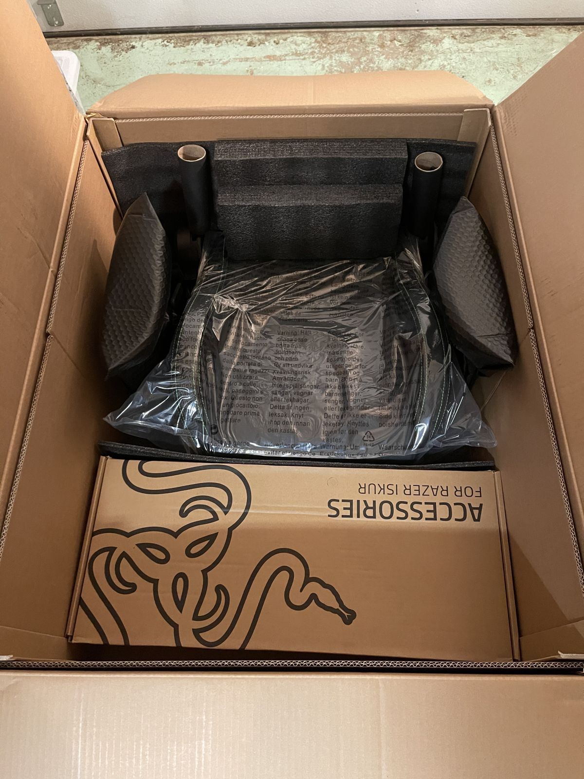 Comfort, Style, and Ergonomics The Razer Iskur Gaming