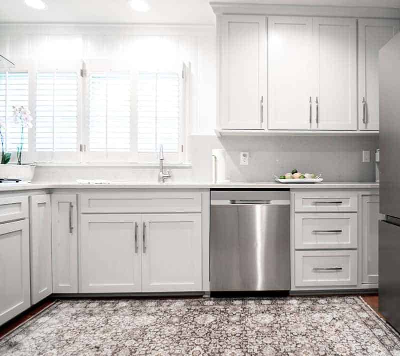 Tips to Help You Choose the New Look of Your Refaced