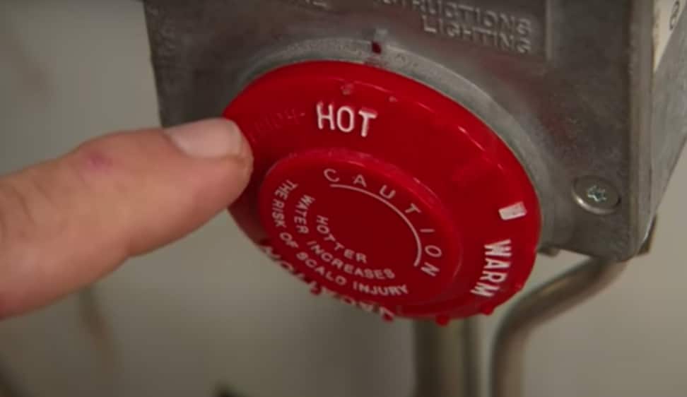How to Set How Water Heater Temperature by Thermostat