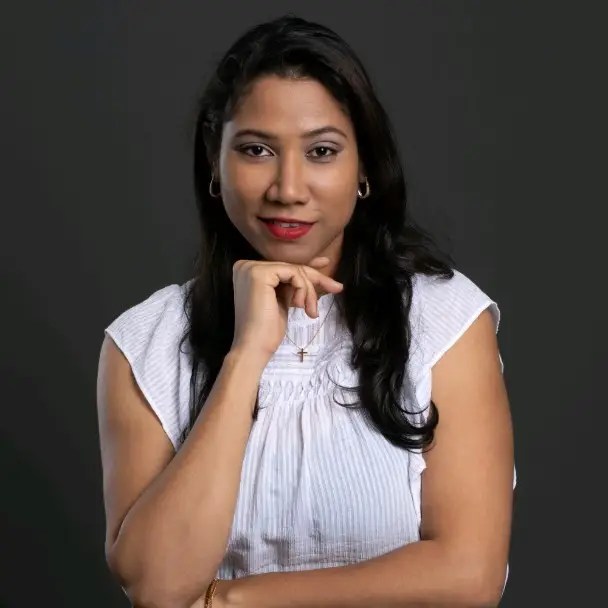 Katerinne Vásquez, Autor en Periódico elDinero