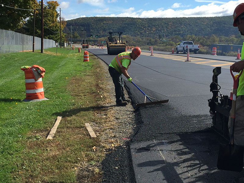 Elmira City School DistrictErnie Davis High School Binghamton Road