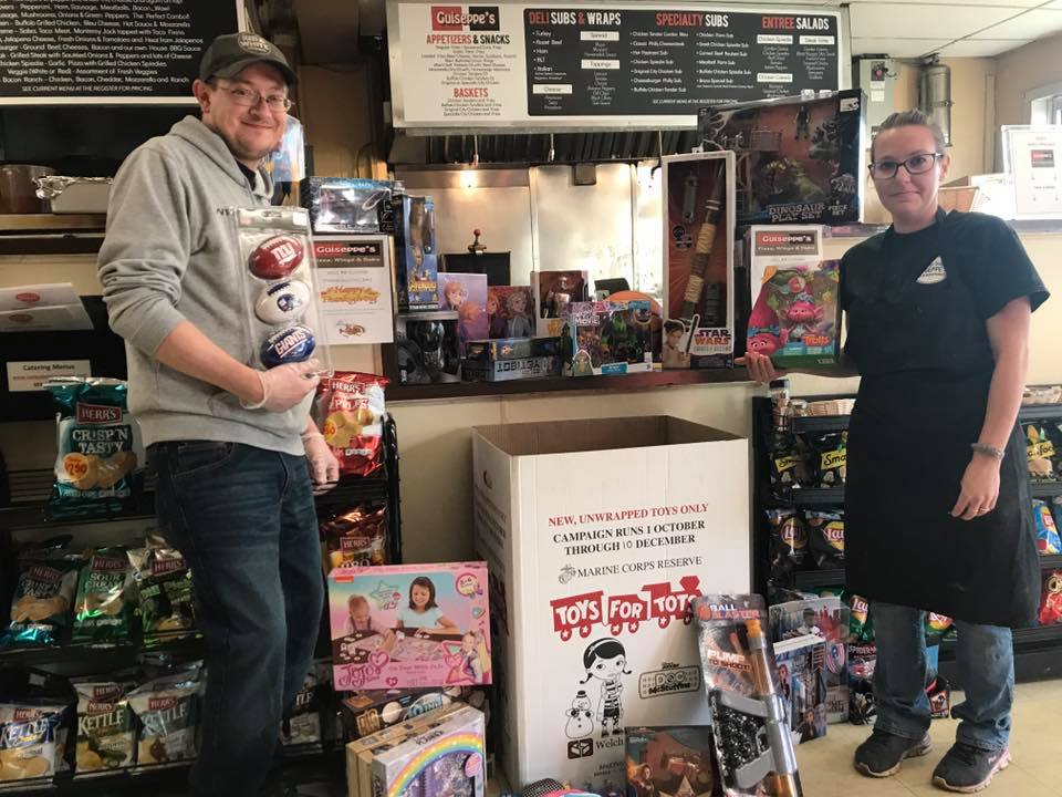 Holiday Toy Collection Chenango Bridge Red and White