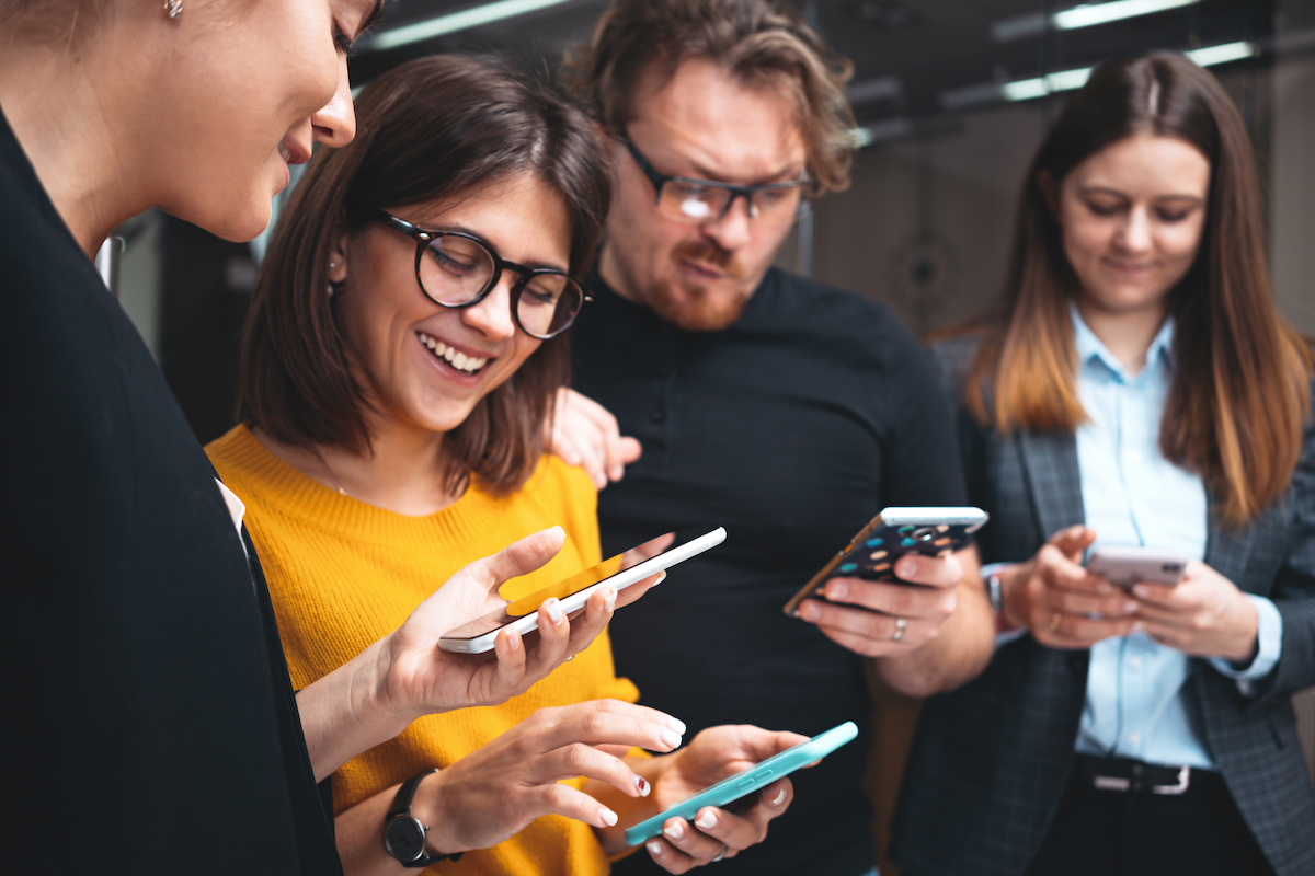 How Long Do Smartphones Last? Plus 5 Ways to Extend Lifespans Ara