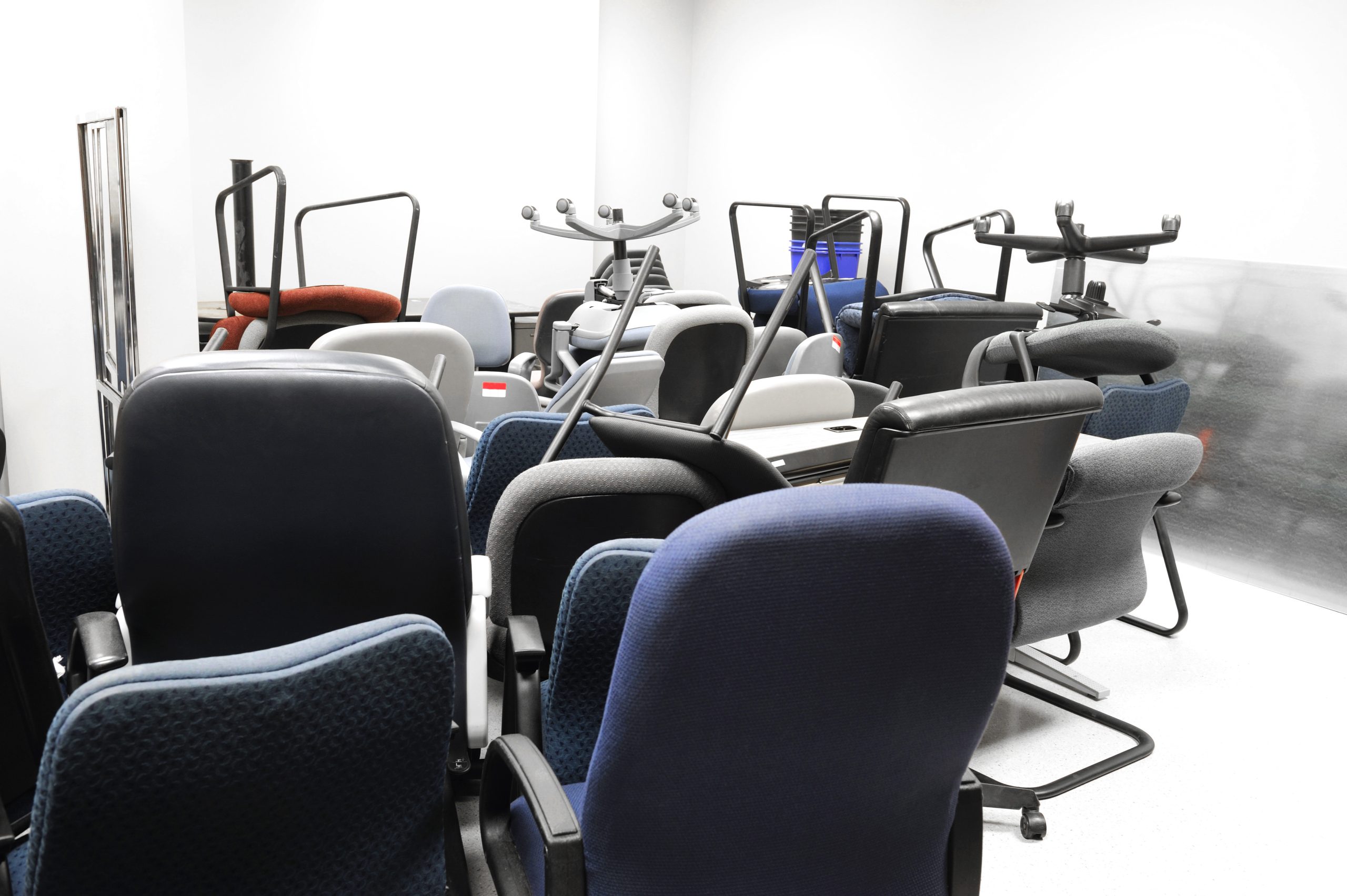 How to prepare furniture for storage Yellowhead Storage