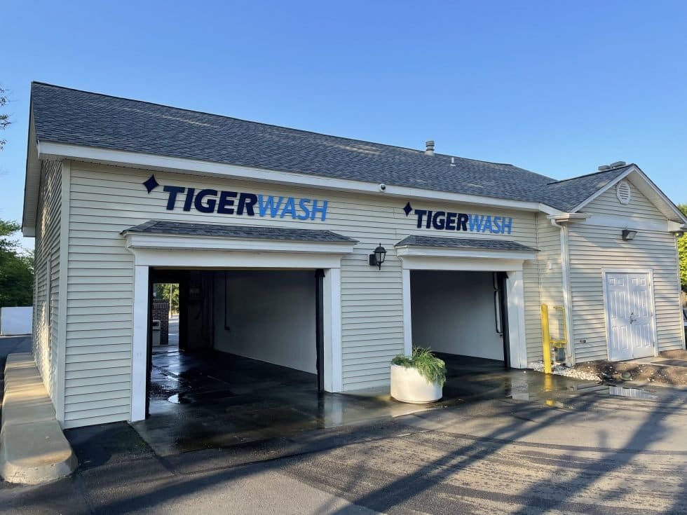Tiger Fuel Offering Free Car Wash and Lunch to Veterans and Active