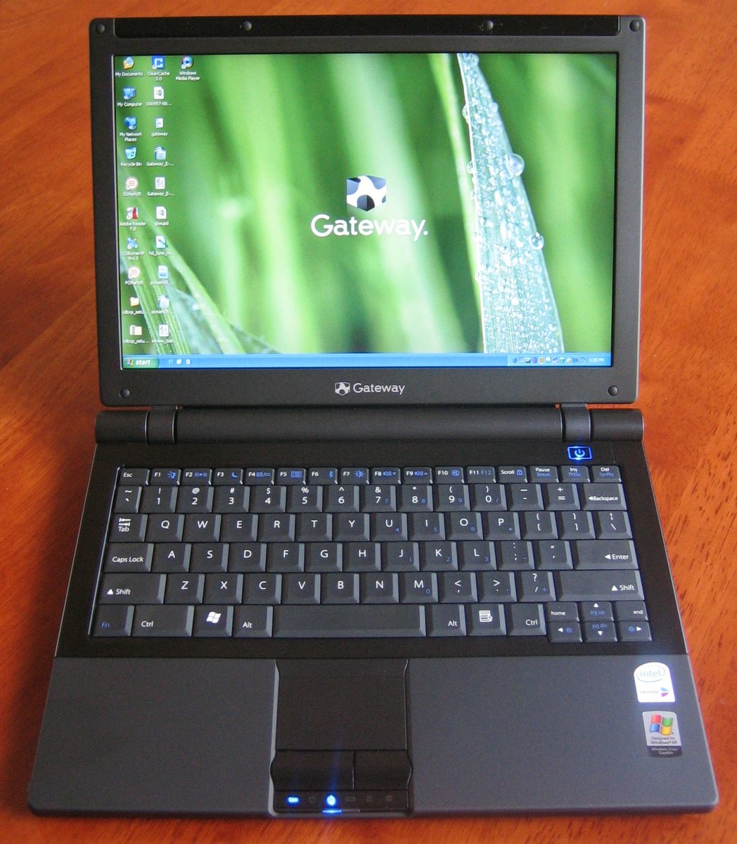 Gateway E100M Review (pics, specs)