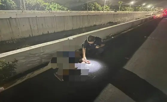 「爸，我們找到你了」警方深夜尋回離家長者 暖心守護不缺席