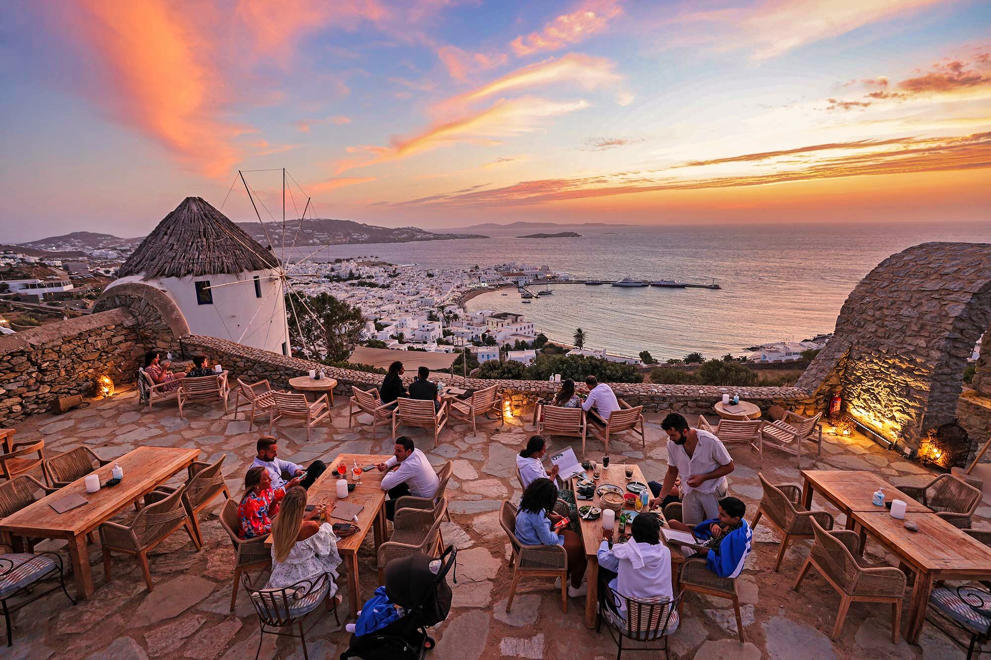 Reservations 180° Sunset Bar Mykonos