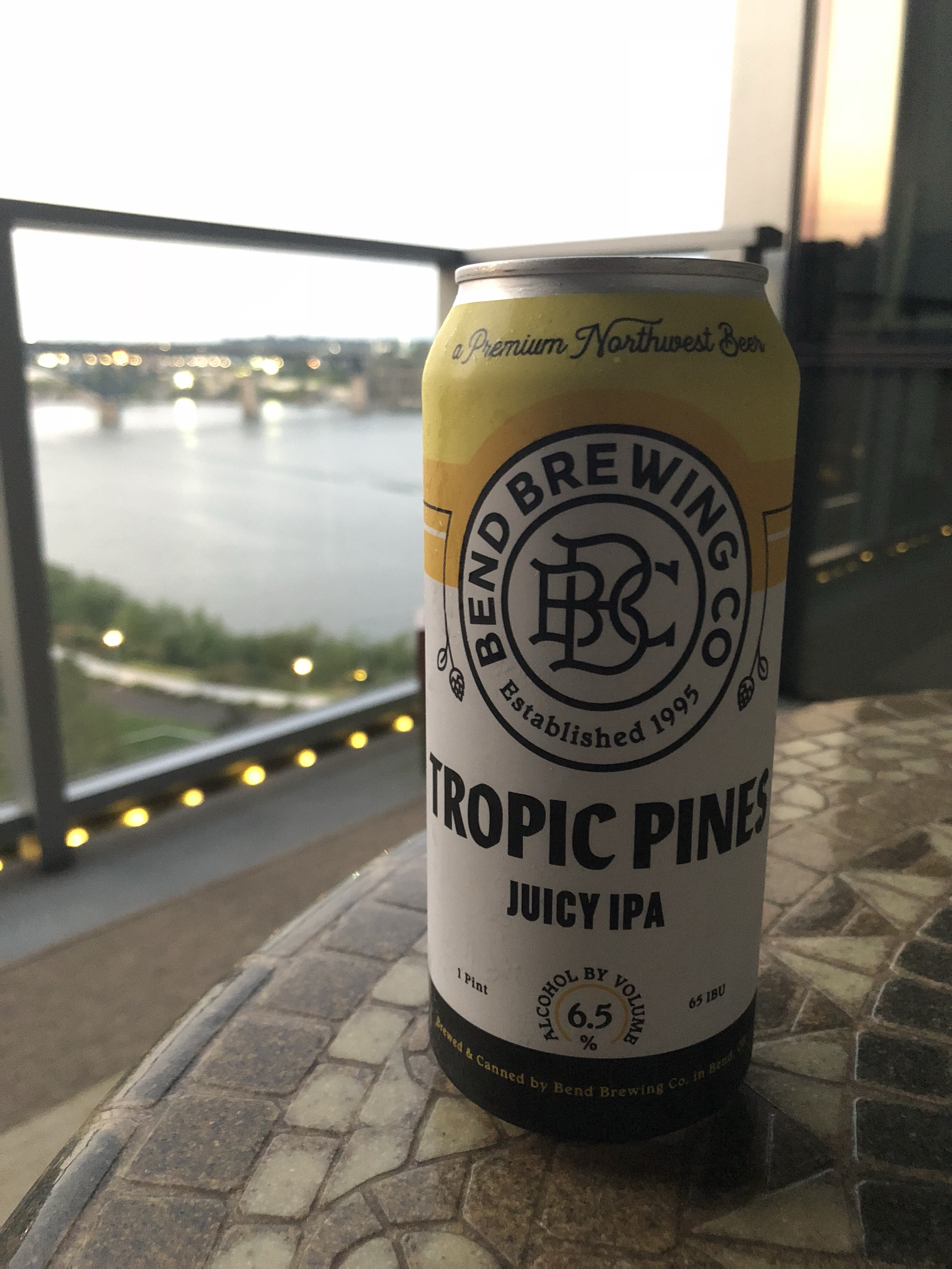 912. Bend Brewing Tropic Pines Juicy IPA 1000 Beers