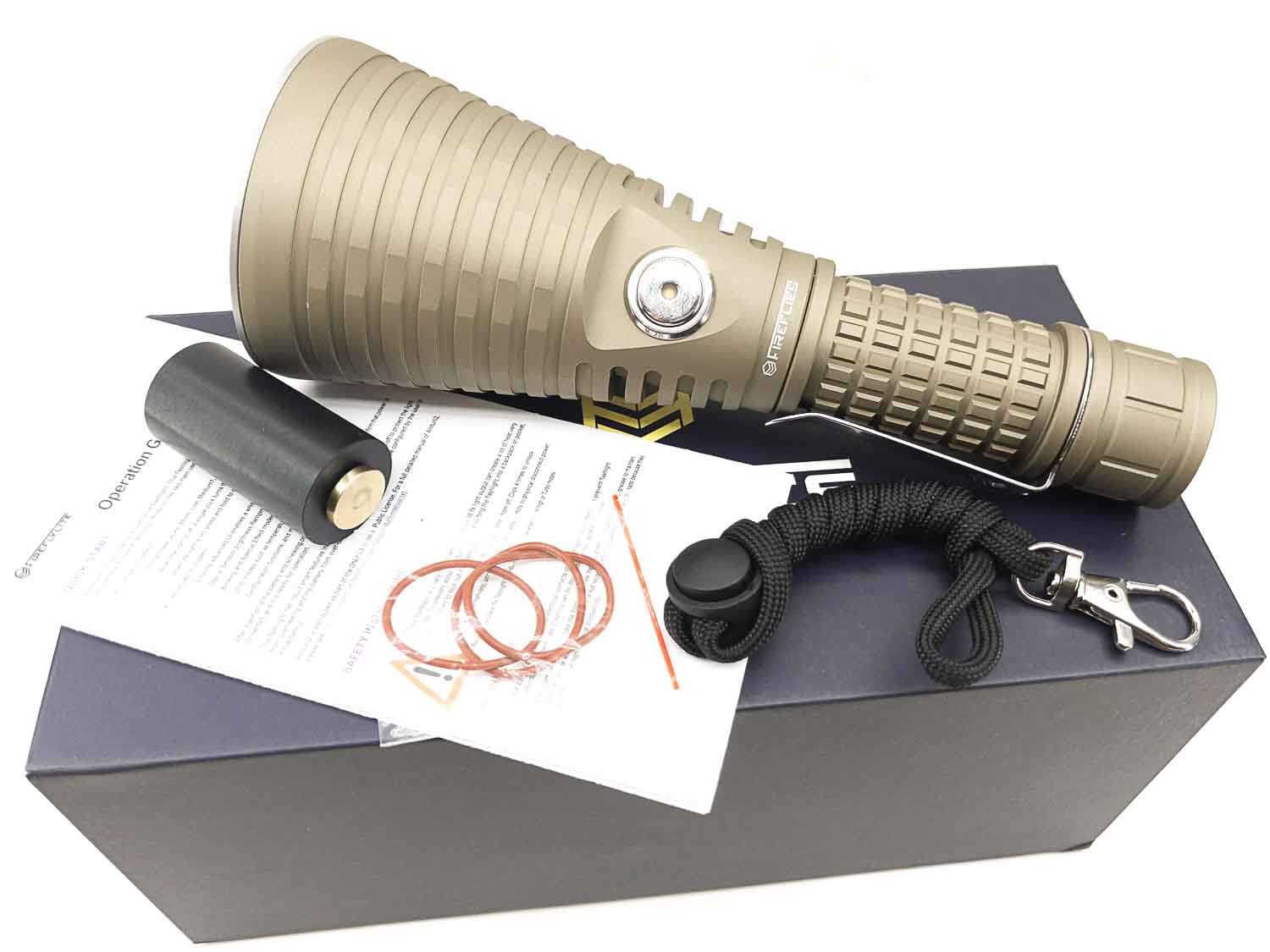 FireflyLite T9R review High power thrower flashlight with Luminus