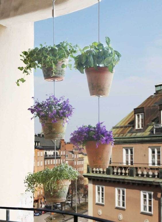 17 Surprisingly Cool Ideas To Make The Most Of Your Small Balcony