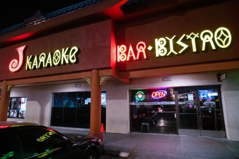 11 Best Karaoke Bars in Vegas On the Strip and OffStrip