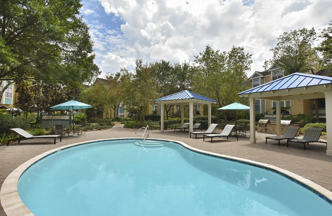Clearwater Creek Apartments in River Ridge, LA 1 & 2 Bedroom