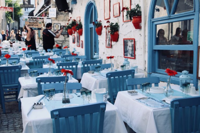 How Much Does Linen Hire Cost For A Restaurant 1 Stop Wash