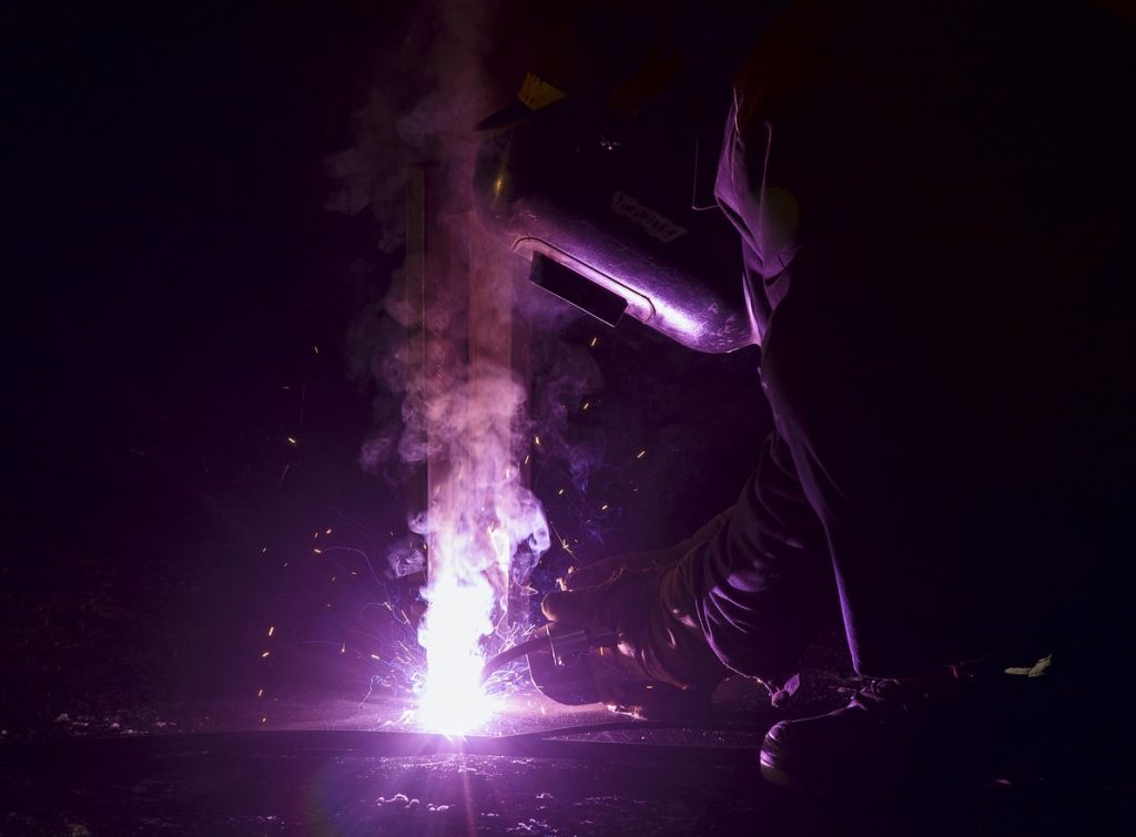 Complete Industry PPE Guide (Personal Protective Equipment) 1st Reporting