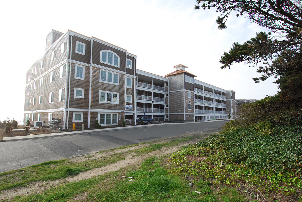 Pacific Winds Condominiums 1 Structure