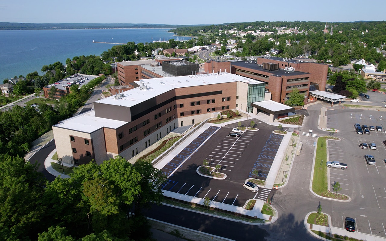 ECRI UPDATE McLaren Northern Michigan’s AwardWinning Technology