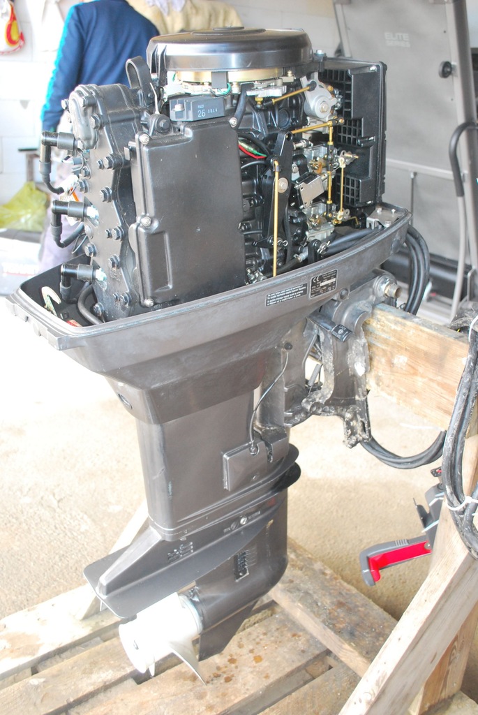 Silnik zaburtowy do łodzi Tohatsu 40KM 2suw krótki 7284236392