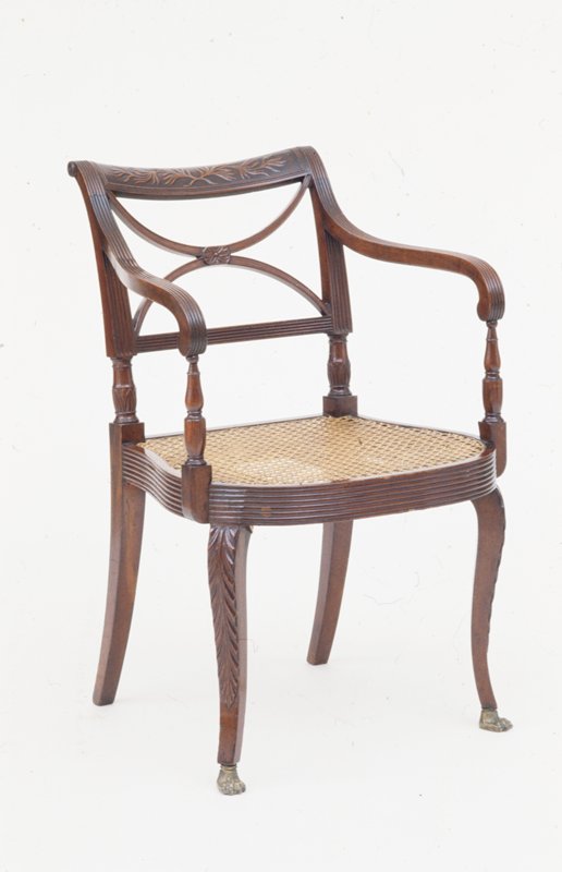 Arm chair, attributed to Duncan Phyfe Mia