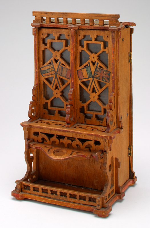 Hutch still bank, United States (probably) Mia