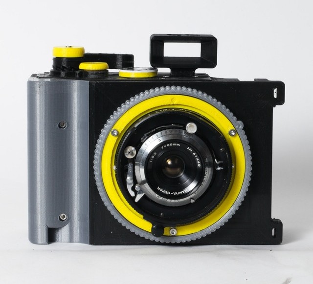 CAMERADACTYL creator launches Kickstarter campaign offering camera