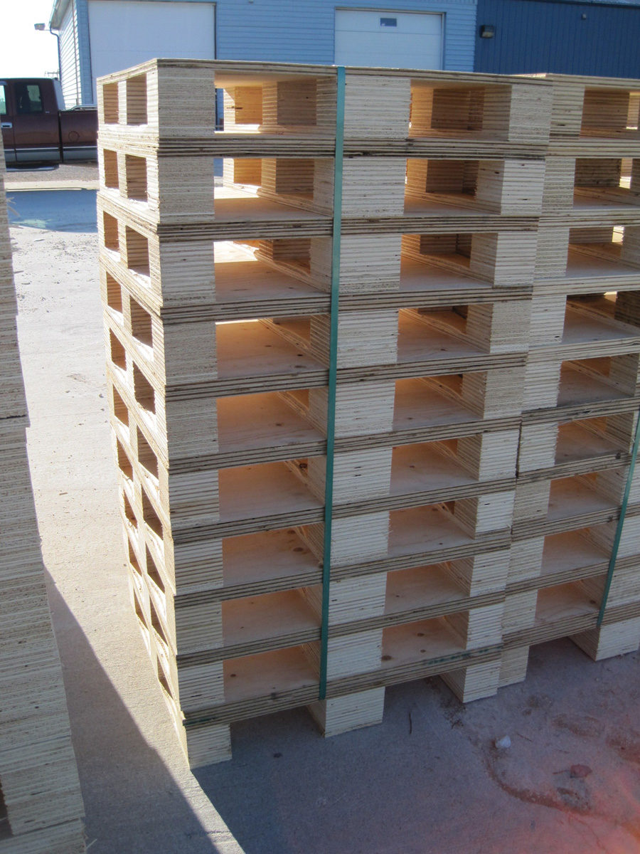 Wood Pallets Winnipeg Wood Pallets Winnipeg Custom Crates 204 Pallet & Packaging
