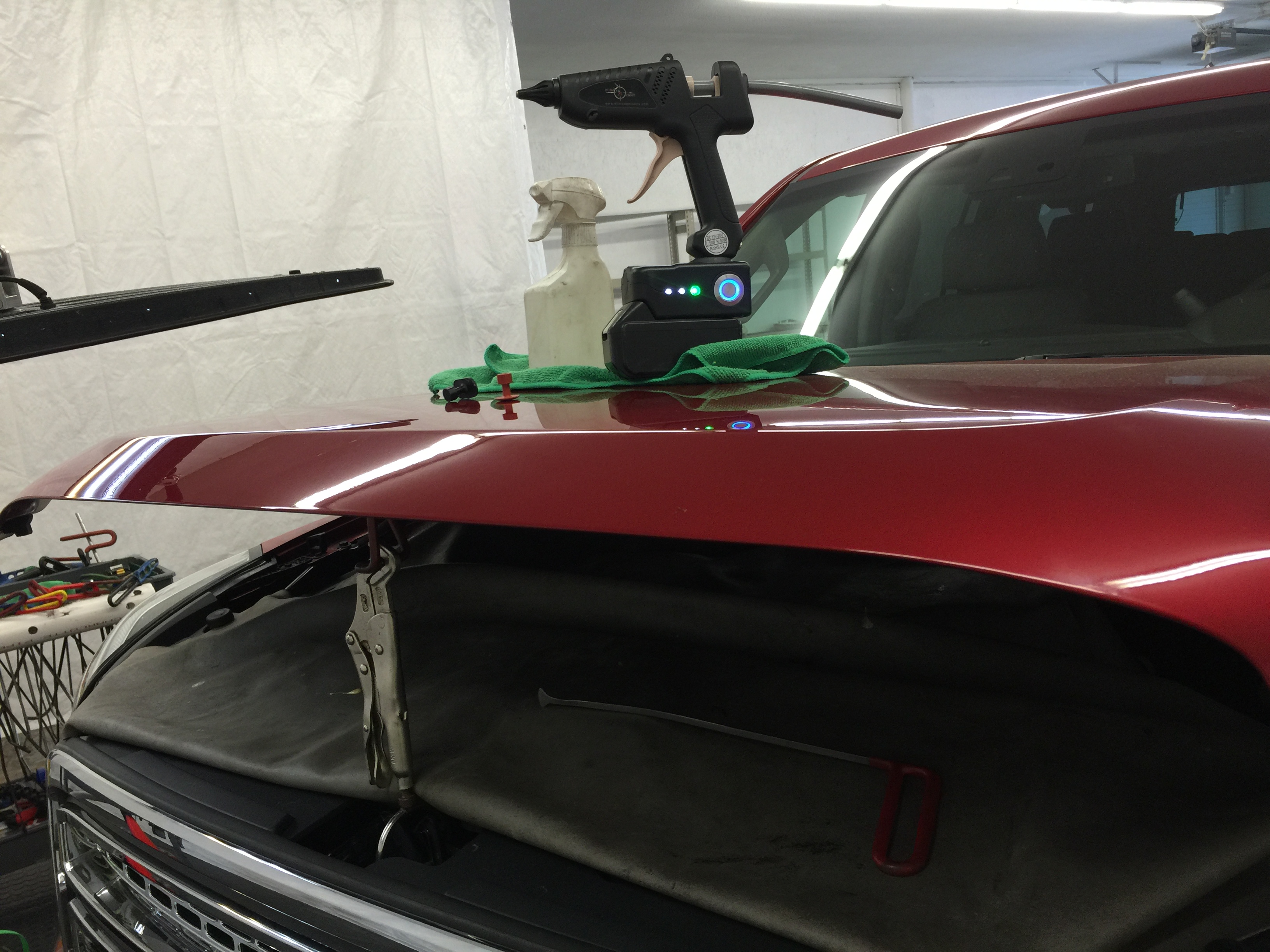 2016 GMC Yukon Aluminum Hood Dent and Damage Removal Sherman, IL