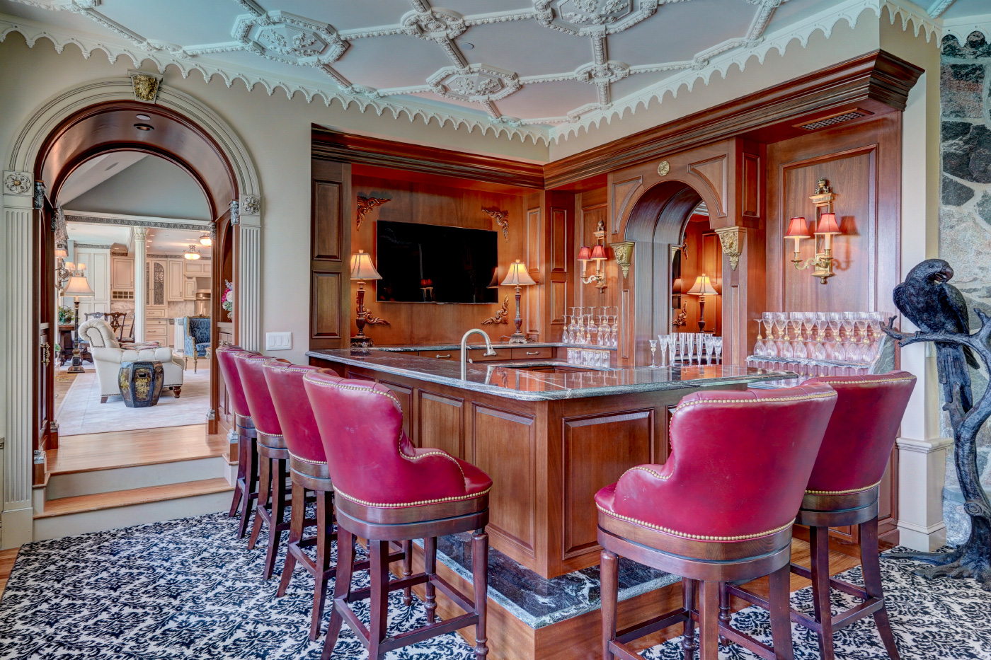 23 Arrow Head Dr Bedford, NH 03110 NH Luxury Properties