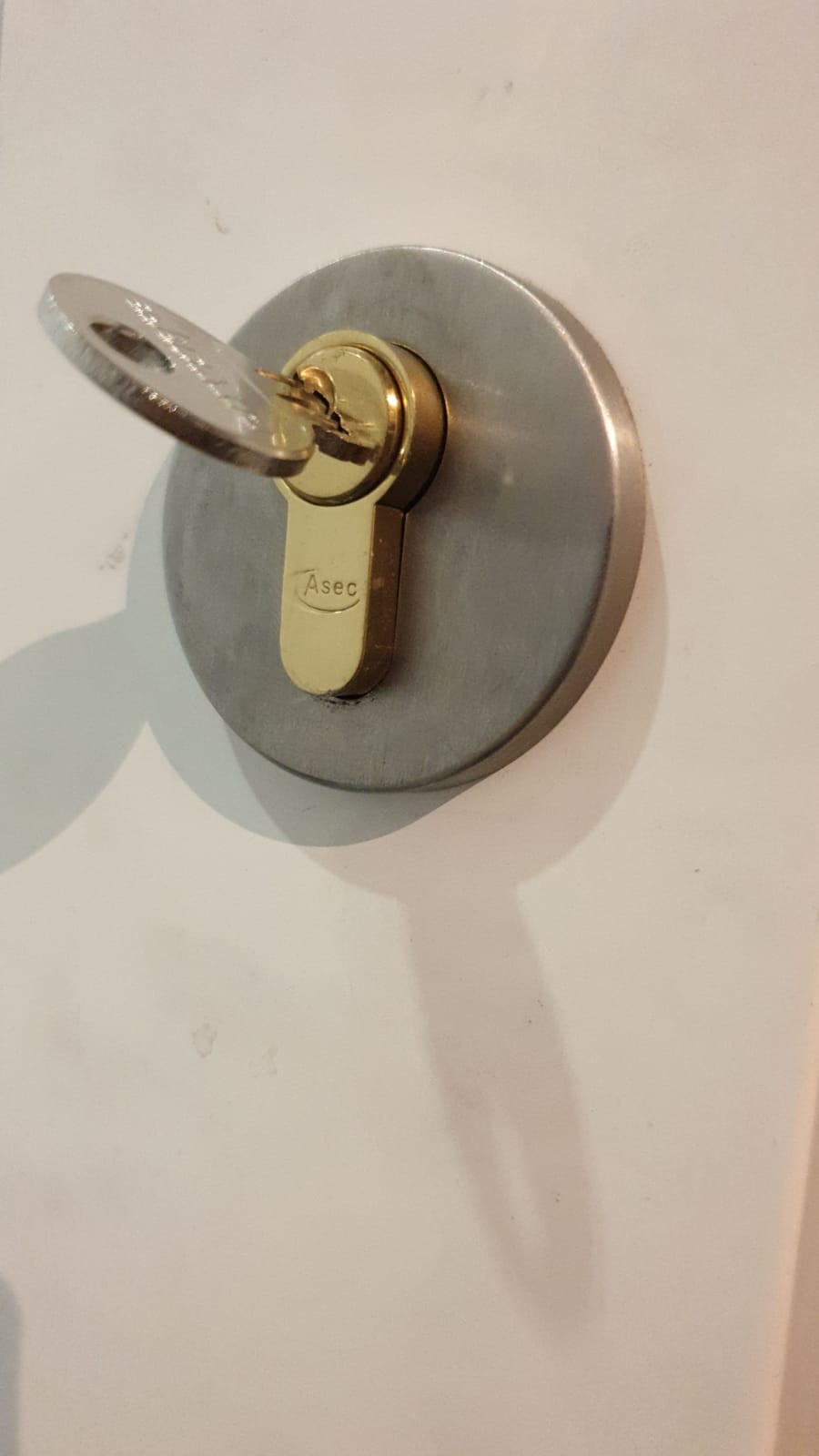 Lock change, lock replacement and locks fitting in London