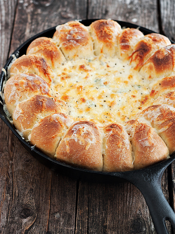 10 Easy CastIron Skillet Recipes You'll Want to Make 24/7 Moms