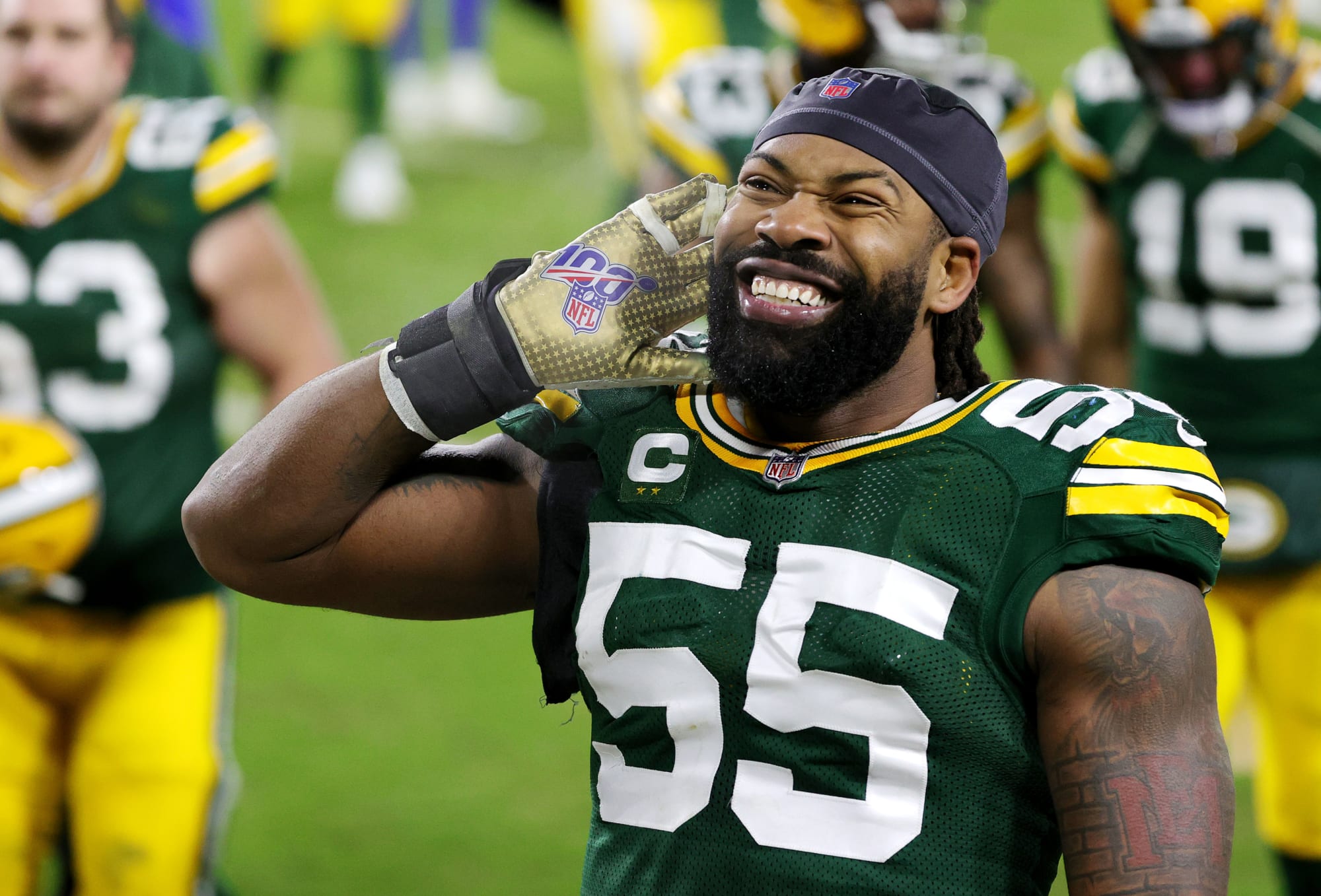 Za'Darius Smith gives fan great update on his...