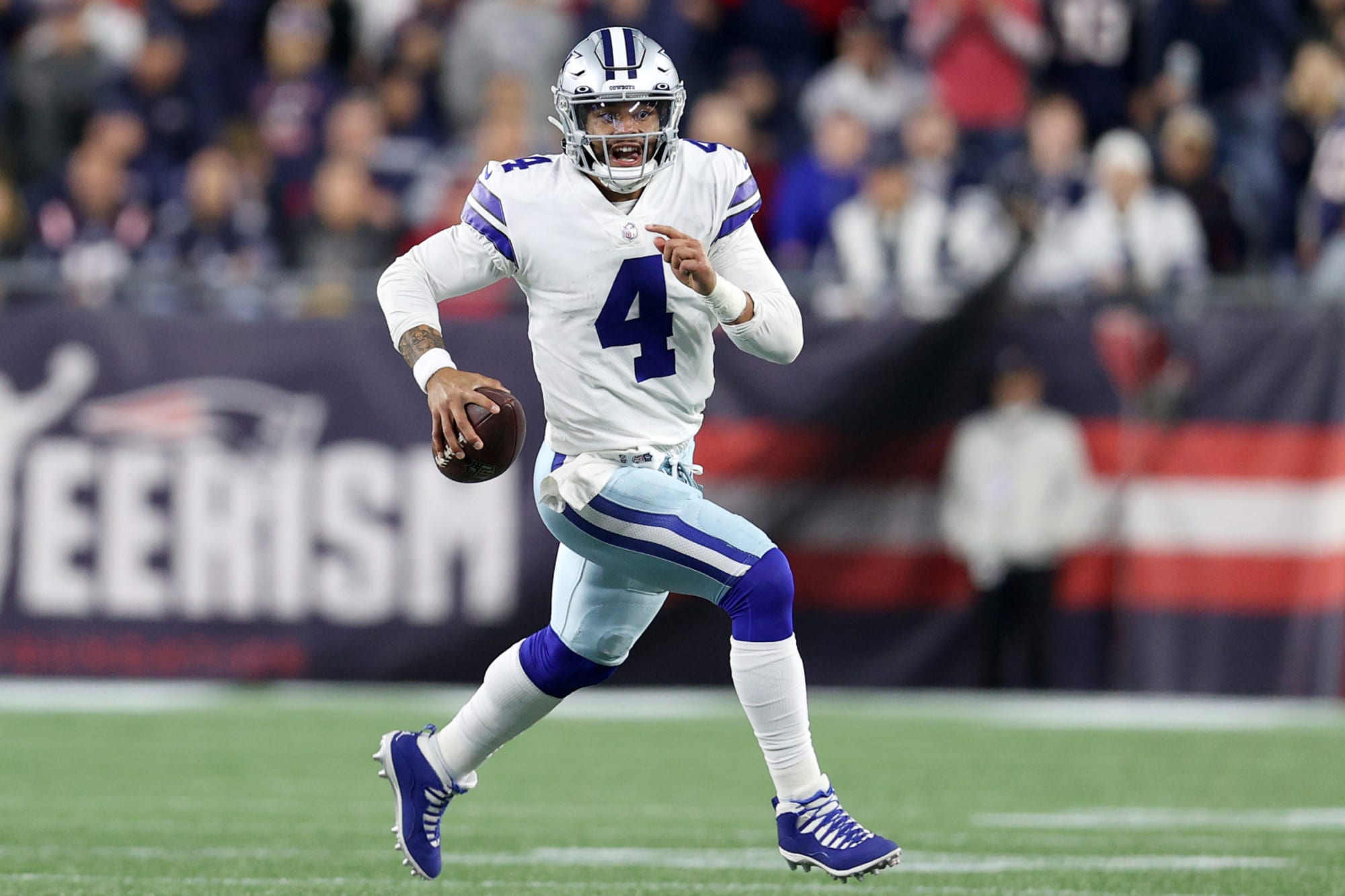 Will Dak Prescott play on Sunday?