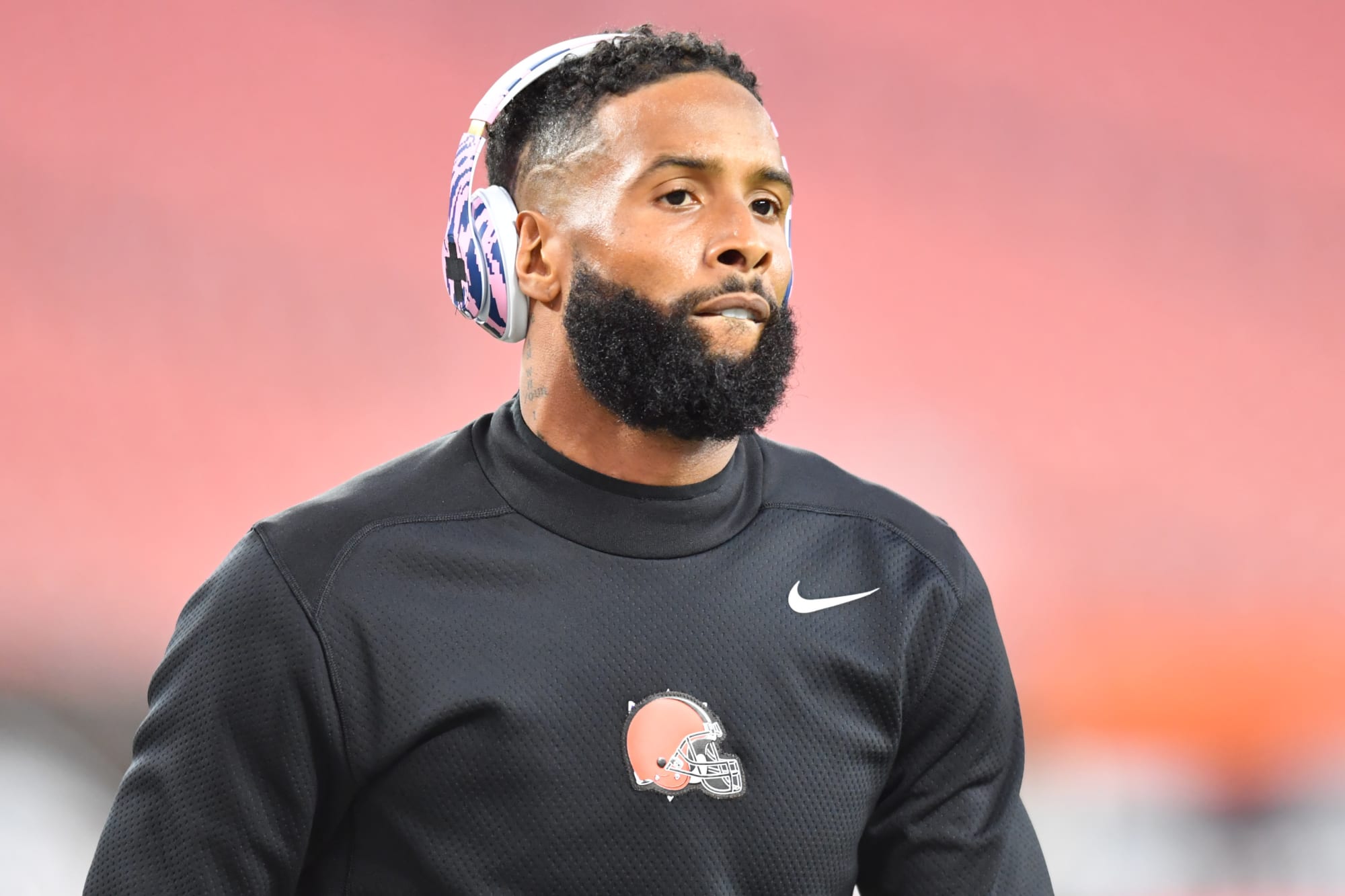 Ian Rapoport reports 2 favorites to land Odell...