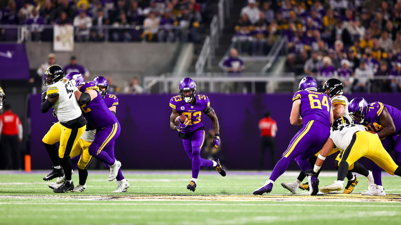 Cook Runs Rampant, Steelers Hit Long Longshot...