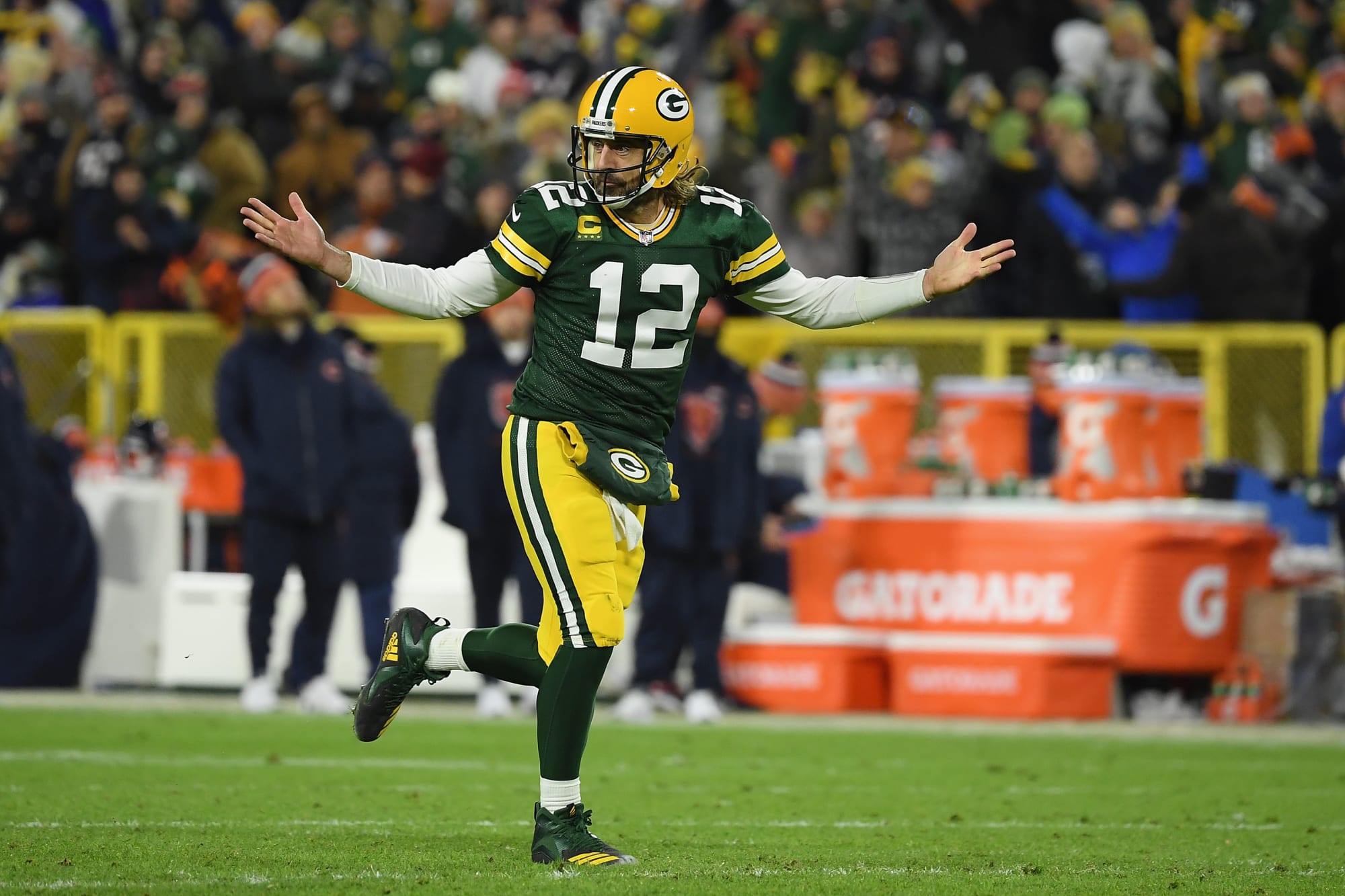 'Trusted source' says Aaron Rodgers could boycott...