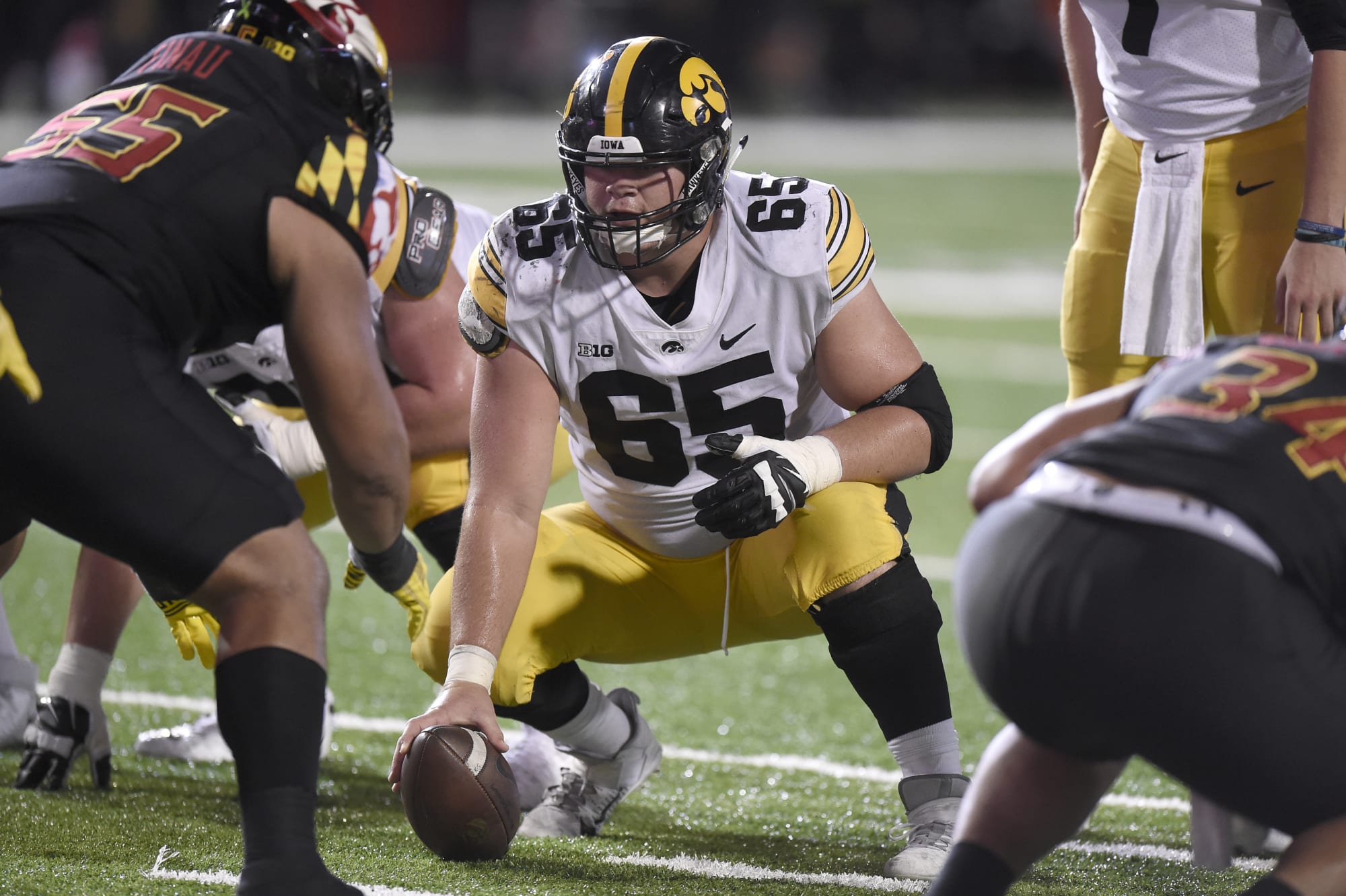2 Iowa Hawkeyes that can fill Dallas Cowboys...