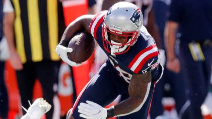James White plans to play in 2022 after missing...
