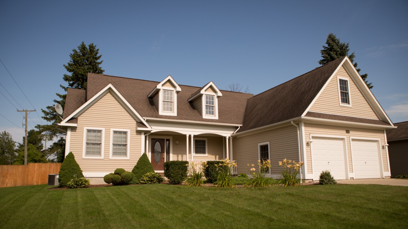 How Much Home You Can Buy For 200k in Every State Page 6 24/7 Wall St.
