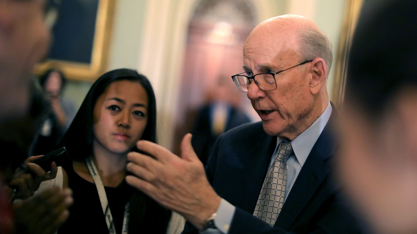 America’s Most and Least Popular Senators Page 11 24/7 Wall St.