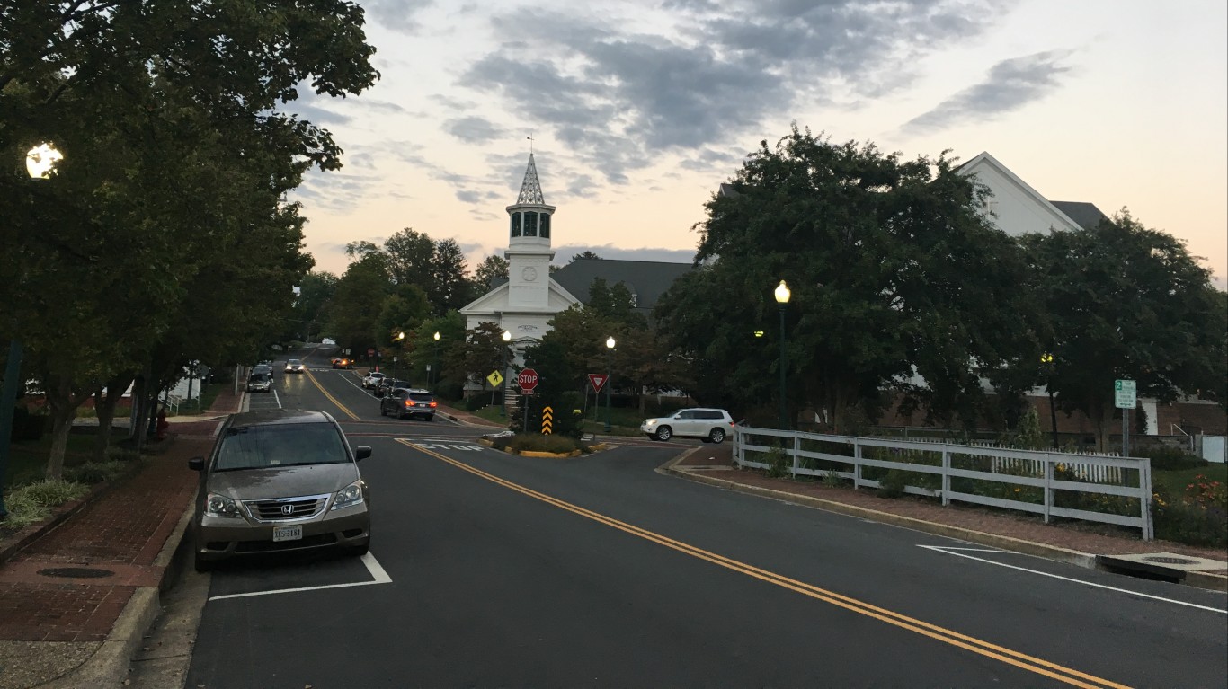 These Are The Best Suburbs To Live In Your State Page 11 24/7 Wall St.