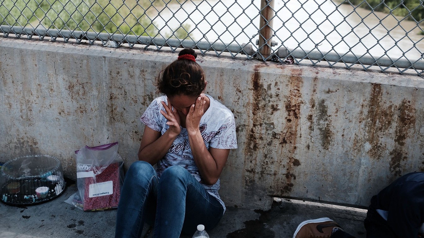 States With the Most Unsheltered Homeless People Page 10 of 12 24/7