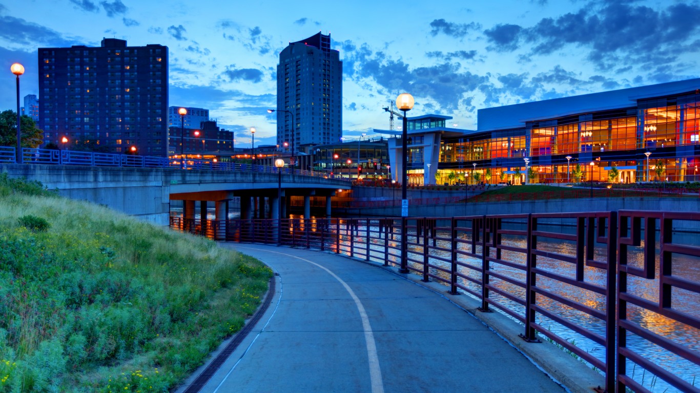 The City With the Longest Life Expectancy in Every State 24/7 Wall St.