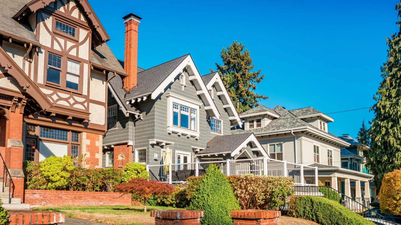 Here Is How Much People Pay in Property Taxes in Oregon 24/7 Wall St.