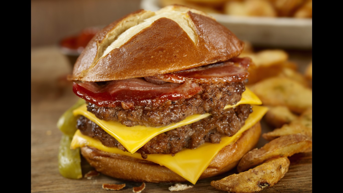 Fast Food Dishes We'd Like to See Back on the Menu Page 5 of 6 24/7