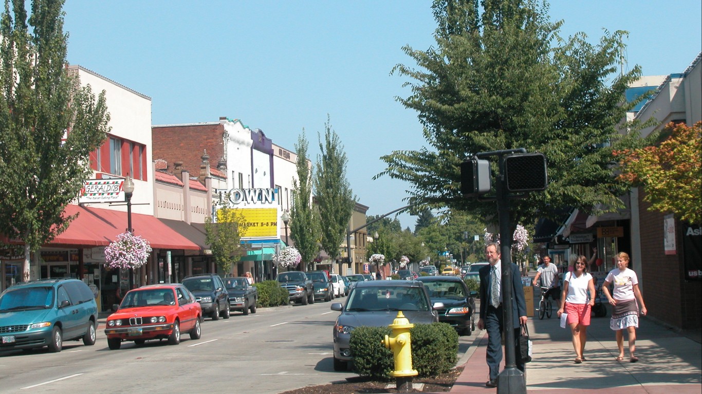 This is the City in Oregon With the Most Billionaires 24/7 Wall St.